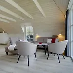 Ege - 200m From The Sea By Interhome