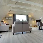 Ege - 200m From The Sea By Interhome