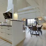 Ege - 200m From The Sea By Interhome *
