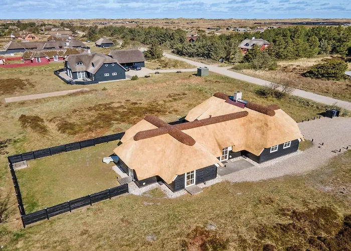 Ege - 200m From The Sea By Interhome